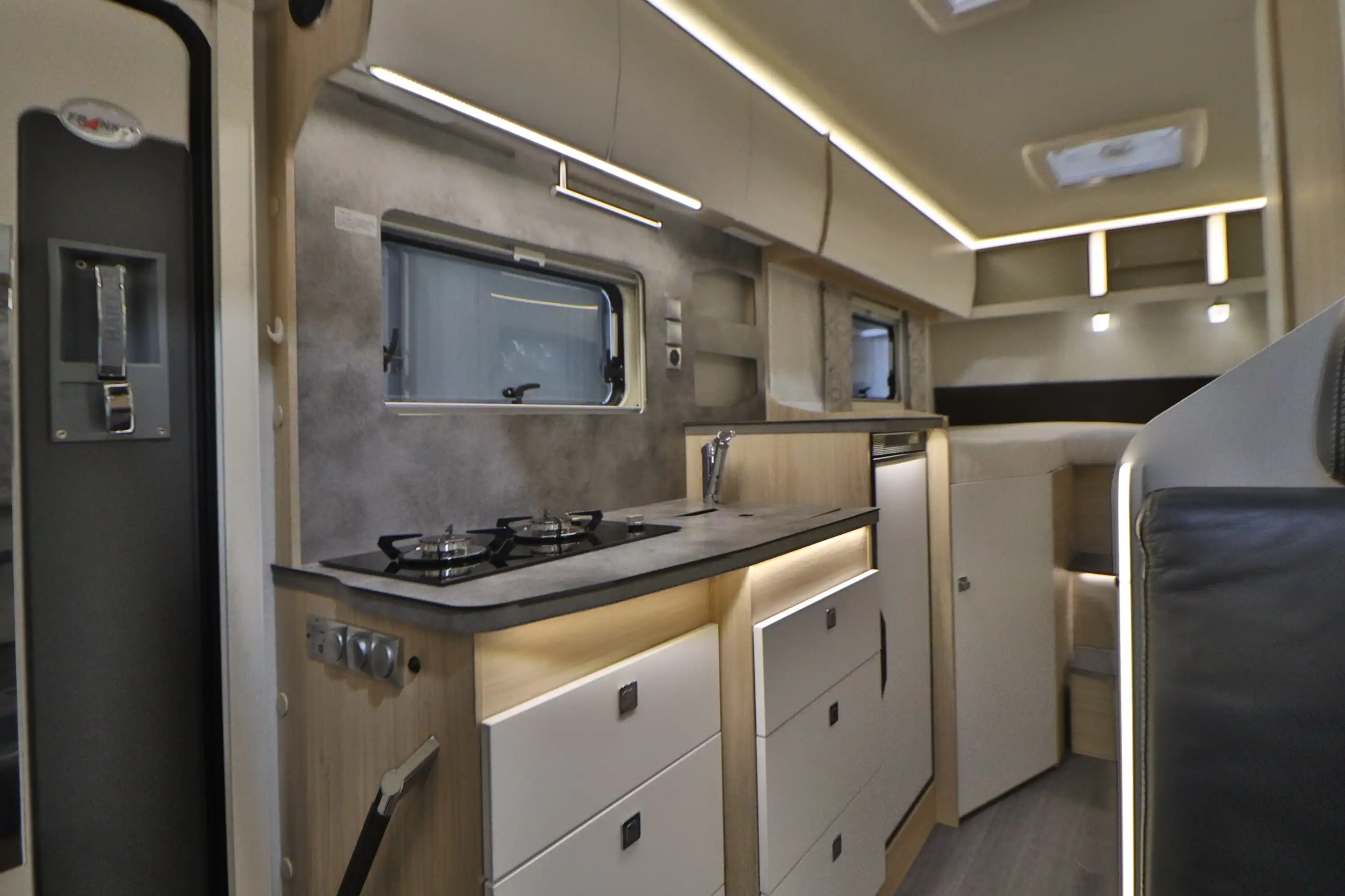 FRANKIA Neo Black-Line